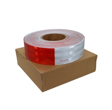 Ruban réfléchissant DOT-C2 imprimé sur mesure